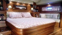 Yacht CAMPAI -  Master Cabin